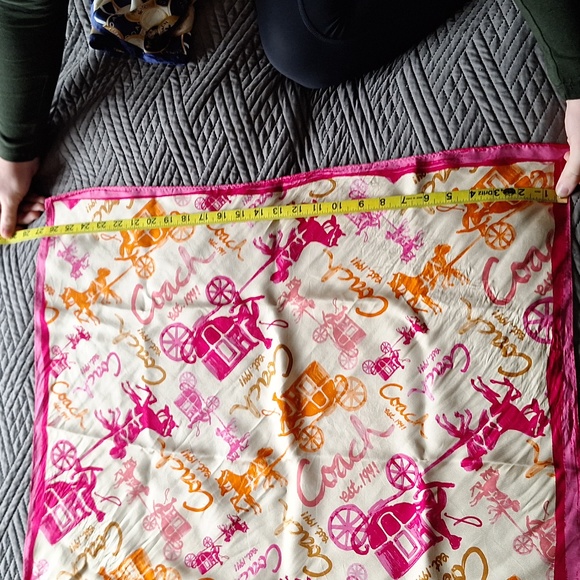 Coach 100% silk scarf - Picture 2 of 6